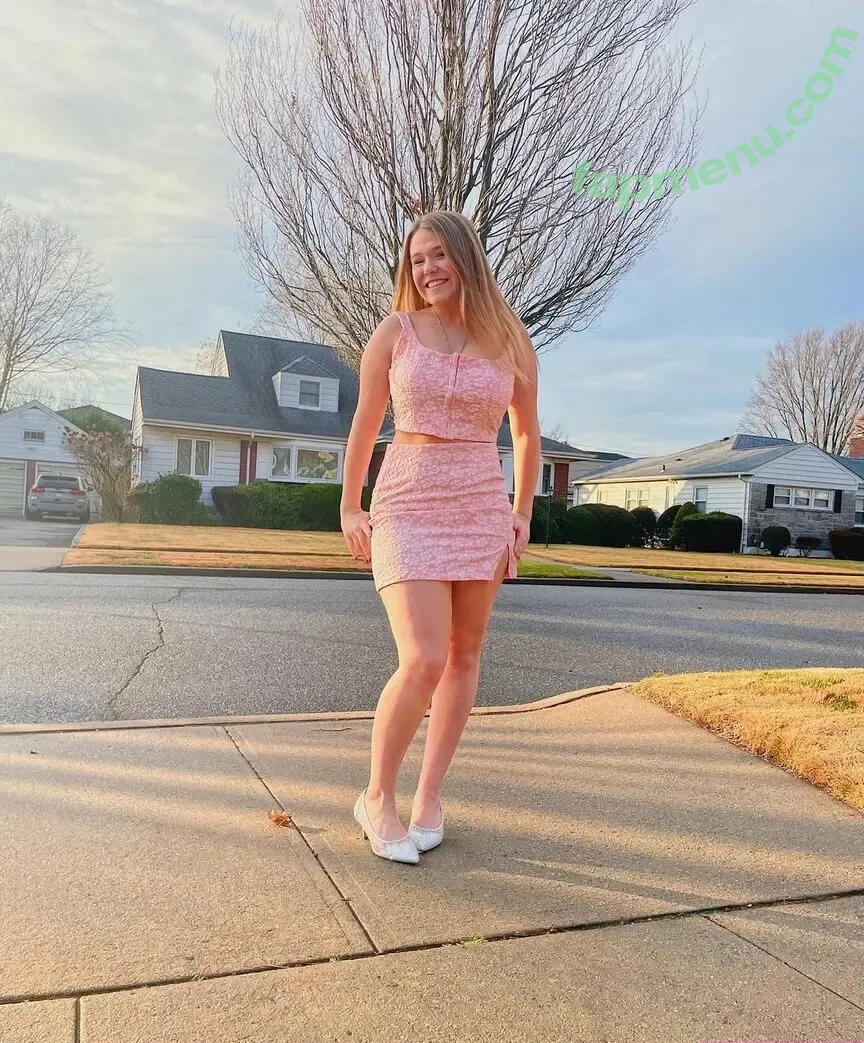 Erin Gerasimovich nude photo #0031 (eringerasimovich)