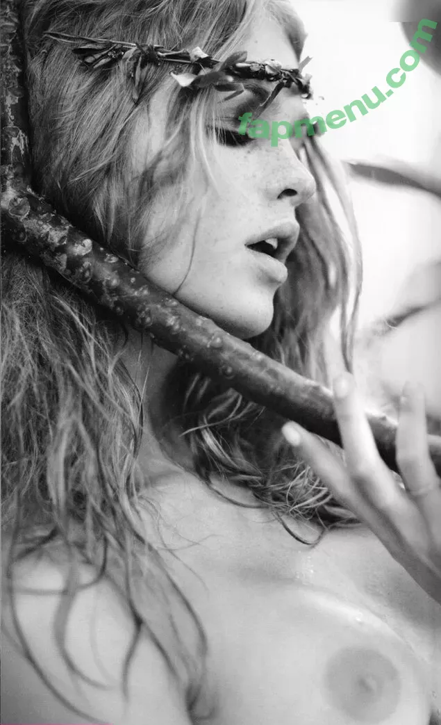 Erin Heatherton nude photo #0112 (ErinHeatherton / erinheathertonlegit)