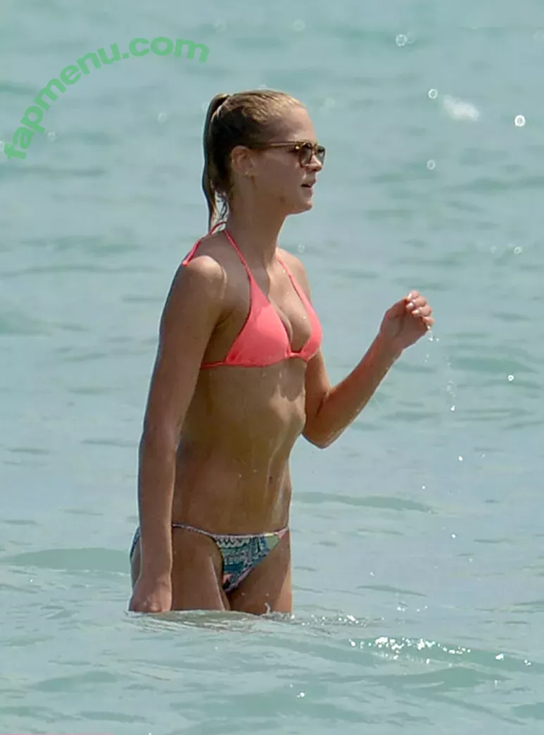 Erin Heatherton nude photo #0184 (ErinHeatherton / erinheathertonlegit)