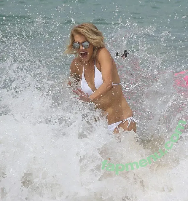 Erin Holland nude photo #0008 (erinvholland)