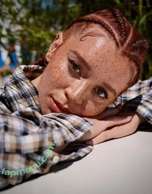 Erin Kellymen / erin.kellyman nude photo #0018