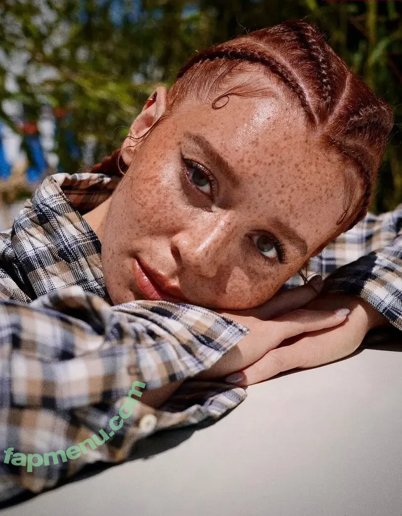 Erin Kellymen nude photo #0018 (erin.kellyman)