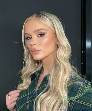 Erin Moriarty / erinelairmoriarty nude photo #0248