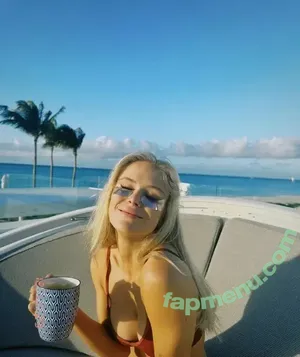 Erin Moriarty / erinelairmoriarty nude photo #0252