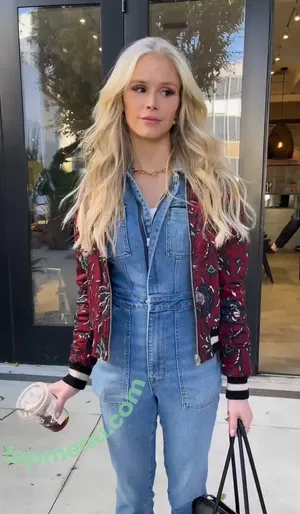 Erin Moriarty / erinelairmoriarty nude photo #0272