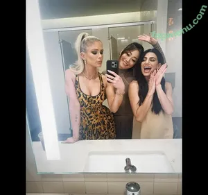 Erin Moriarty / erinelairmoriarty nude photo #0333