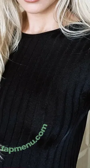 Erin Moriarty / erinelairmoriarty nude photo #0378