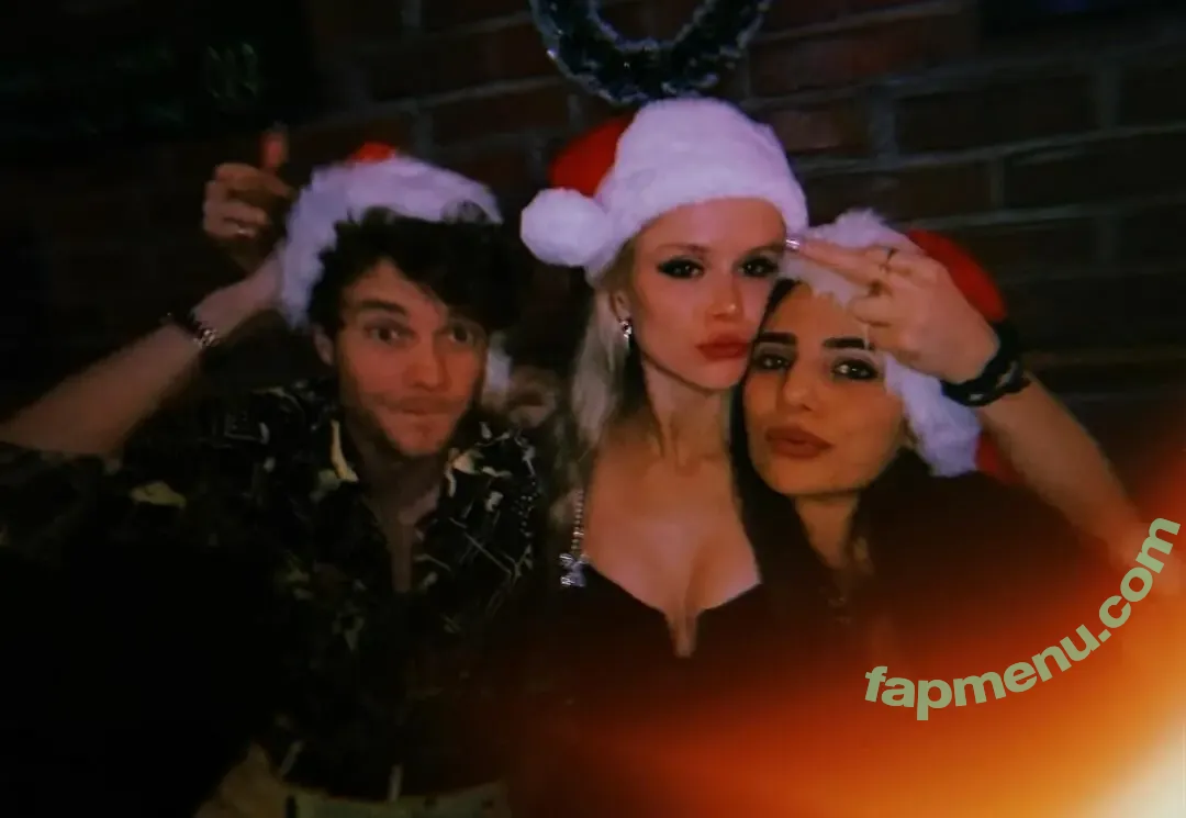 Erin Moriarty nude photo #0218 (erinelairmoriarty)