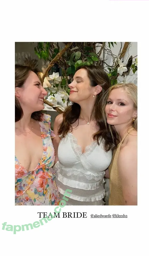 Erin Moriarty nude photo #0288 (erinelairmoriarty)