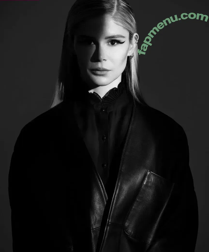 Erin Moriarty nude photo #0427 (erinelairmoriarty)