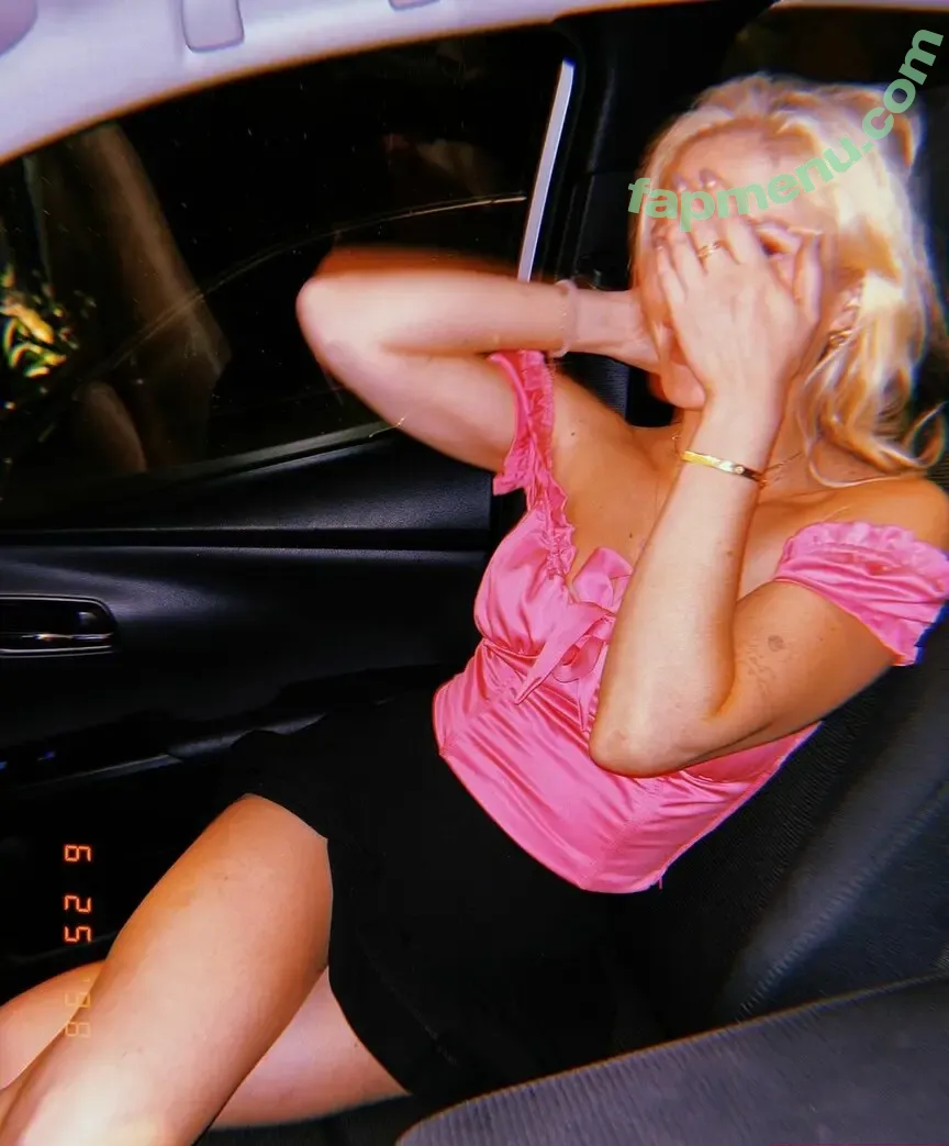 Erin Moriarty nude photo #0447 (erinelairmoriarty)