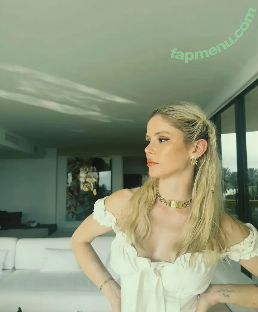 Erin Moriarty nude photo #0730 (erinelairmoriarty)
