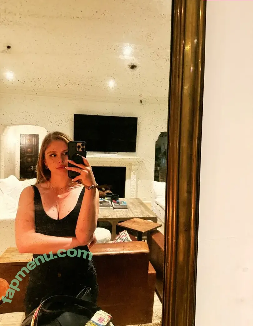 Erin Moriarty nude photo #1083 (erinelairmoriarty)