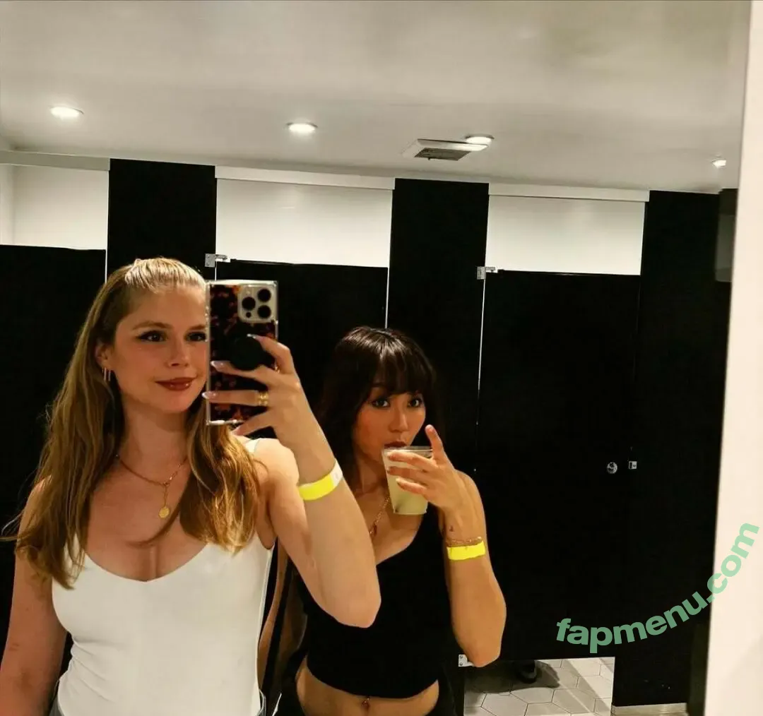 Erin Moriarty nude photo #1102 (erinelairmoriarty)