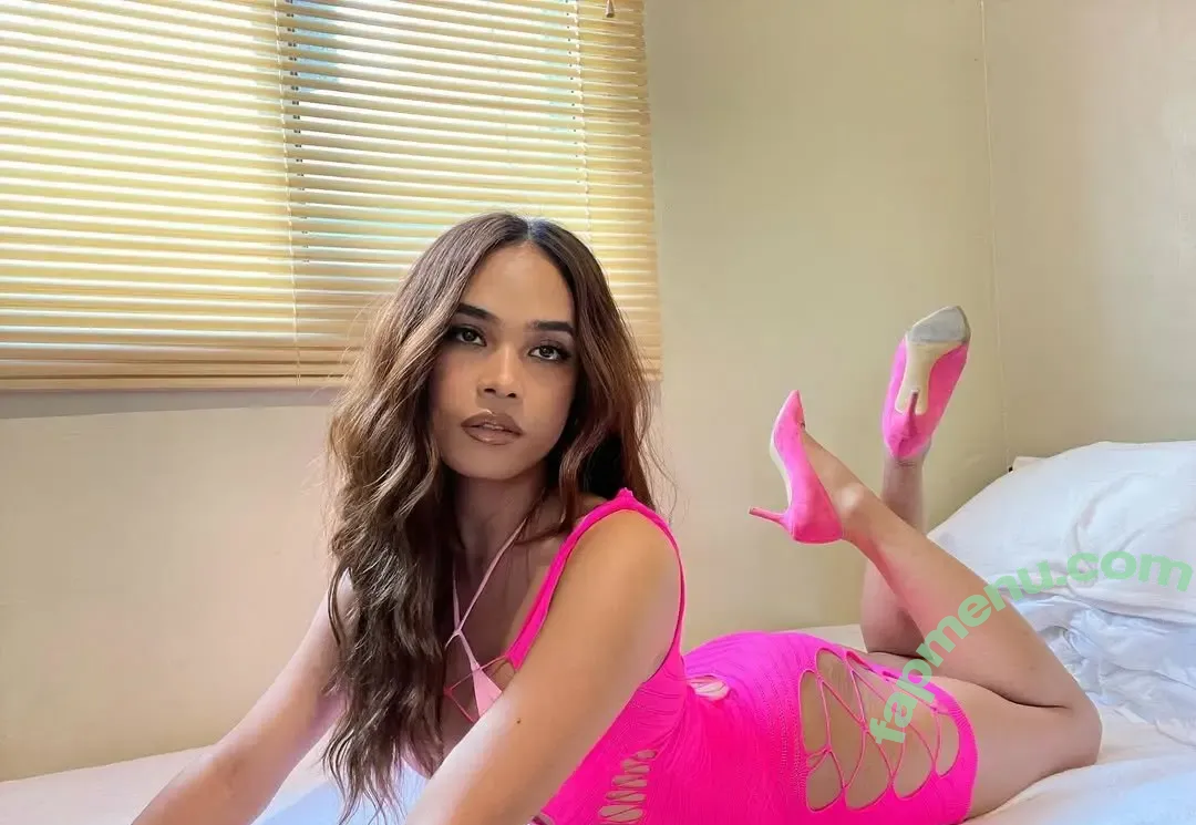 Erin Oliveira nude photo #0061 (Erin_Oliviera / Erin_oliveira / ts_erinoliveira)