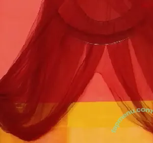 ErinOn / BDayErin / ErinIsHere / Erinella / officialerinon nude photo #0001