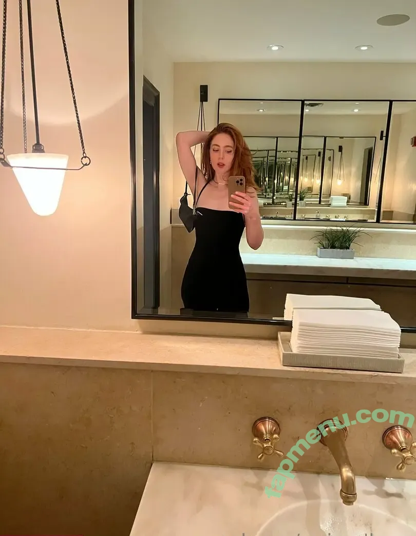 ernaburn nude photo #0001 (ernaburnz)