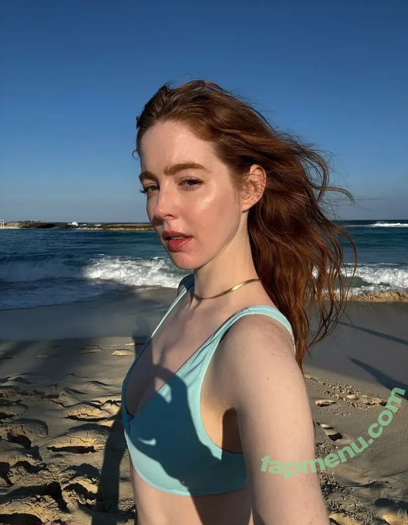 ernaburn nude photo #0023 (ernaburnz)