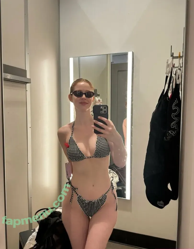 ernaburn nude photo #0004 (ernaburnz)