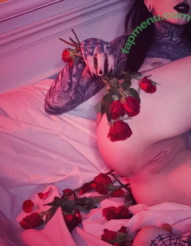 Erotic Funeral nude photo #0002 (erotik.funeral)