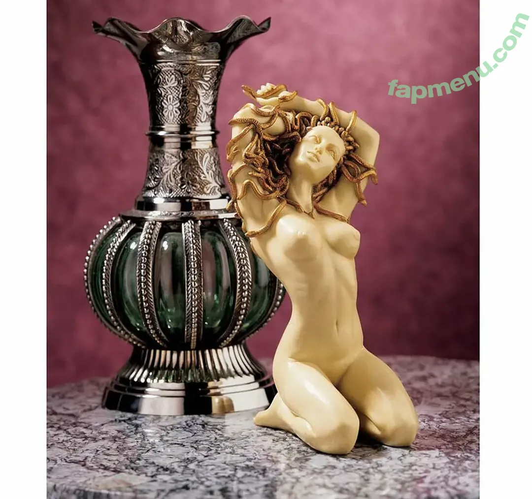 Erotic Medusa nude photo #0025 (Erotic Medusa)