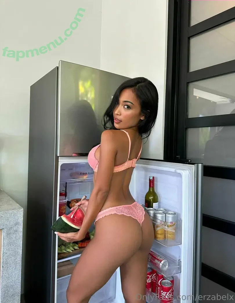 erzabel nude photo #0066 (erzabelx)