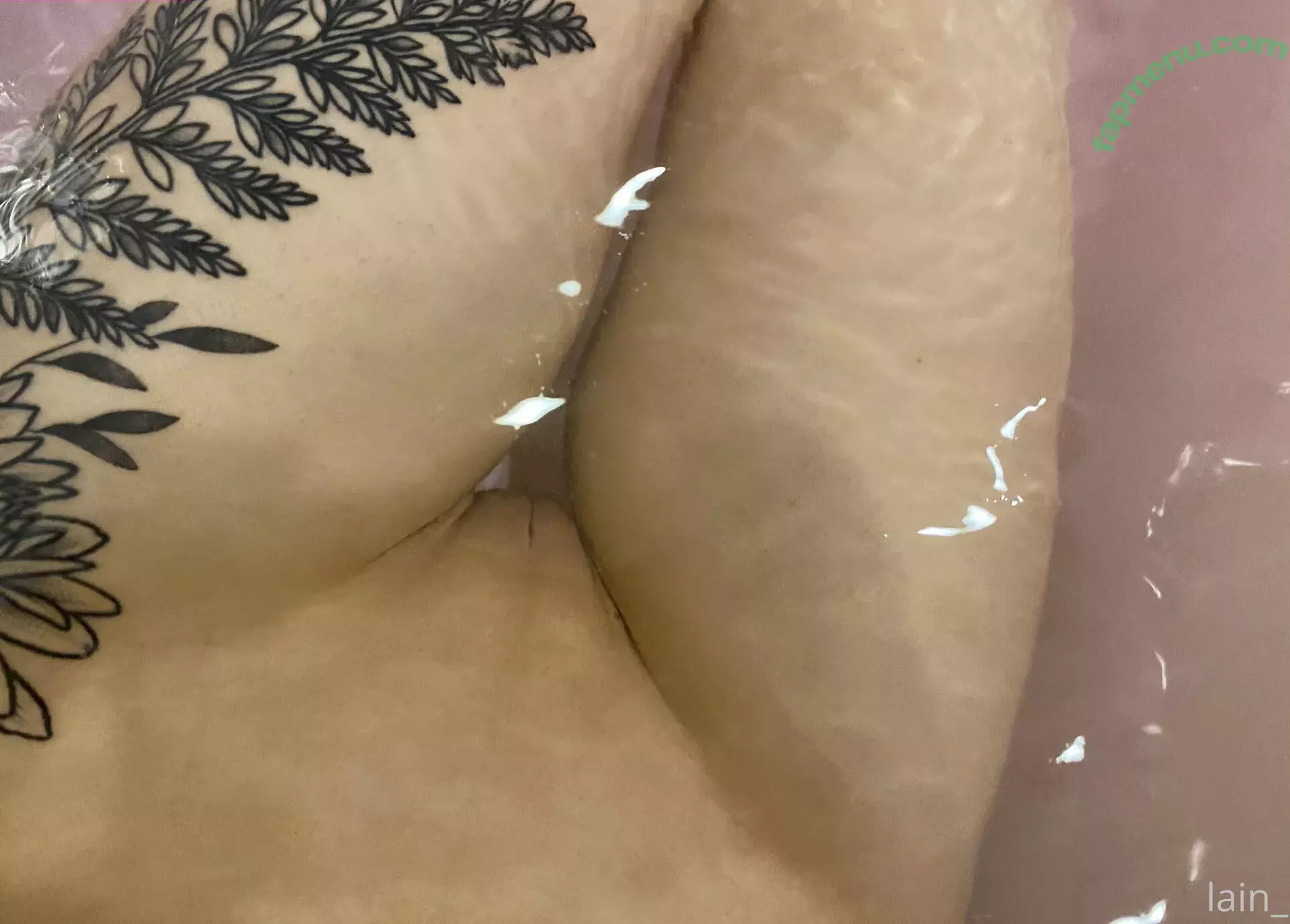 es.lain nude photo #0530 (Yummy Yum Yum)
