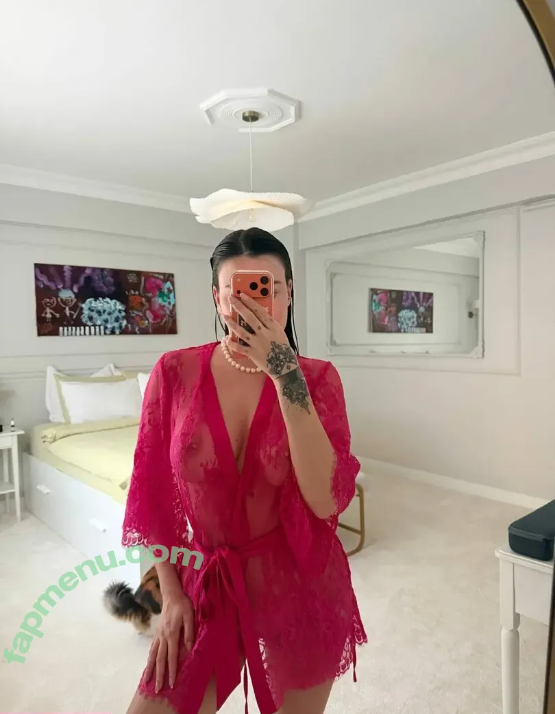 Es1nce nude photo #0177 (Esin Çepni)