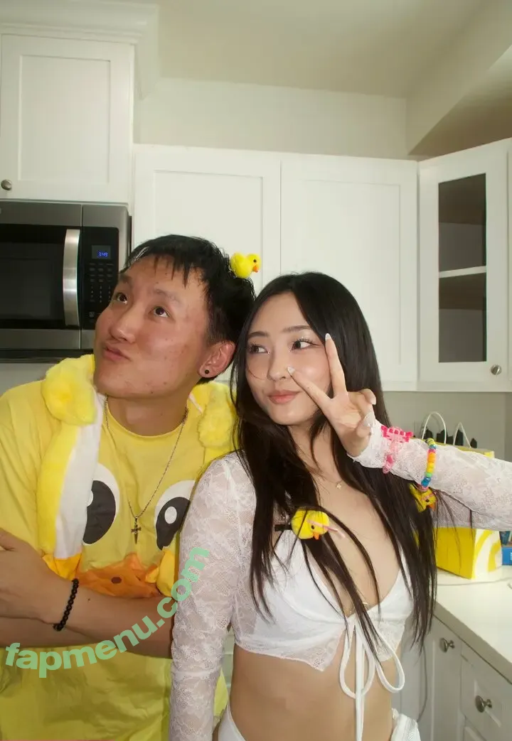 esblee nude photo #0166 (Esther Lee / esblee2 / goodie_isabelle)