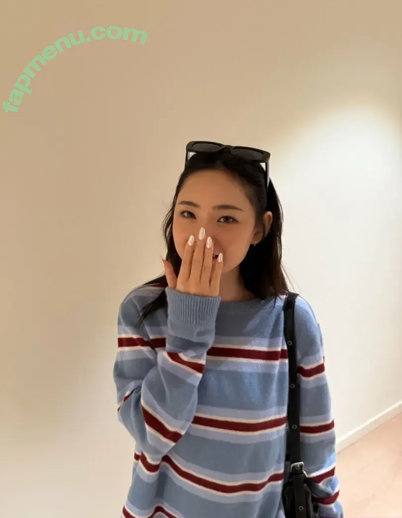 esblee nude photo #0181 (Esther Lee / esblee2 / goodie_isabelle)