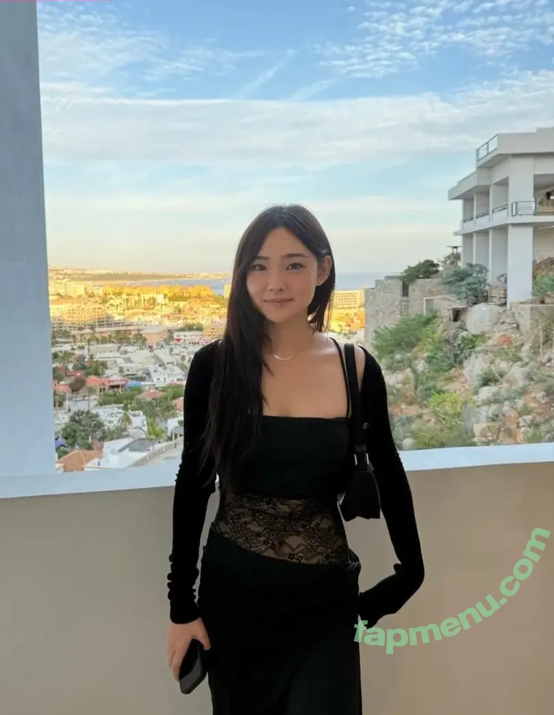 esblee nude photo #0198 (Esther Lee / esblee2 / goodie_isabelle)