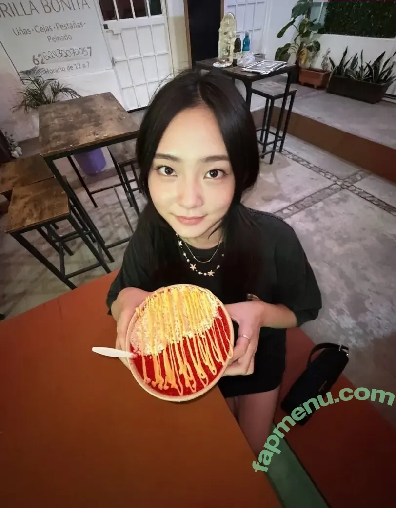 esblee nude photo #0204 (Esther Lee / esblee2 / goodie_isabelle)