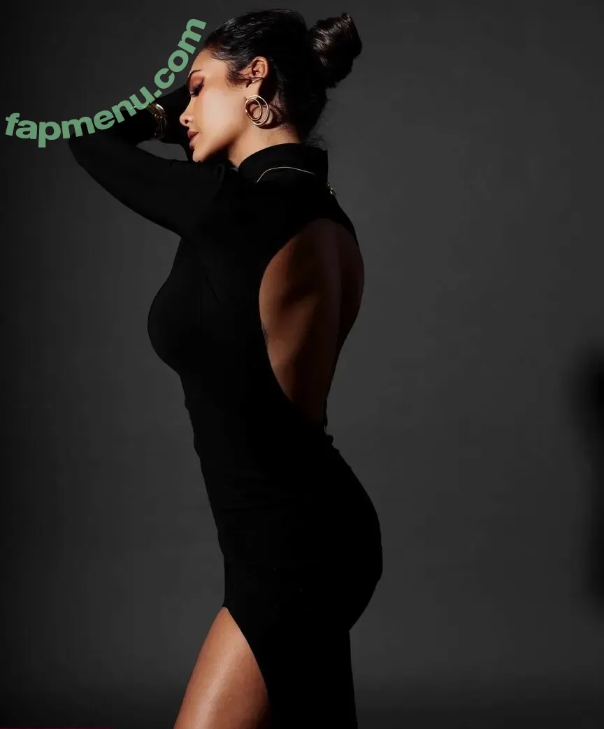 Esha Gupta nude photo #0081 (egupta)