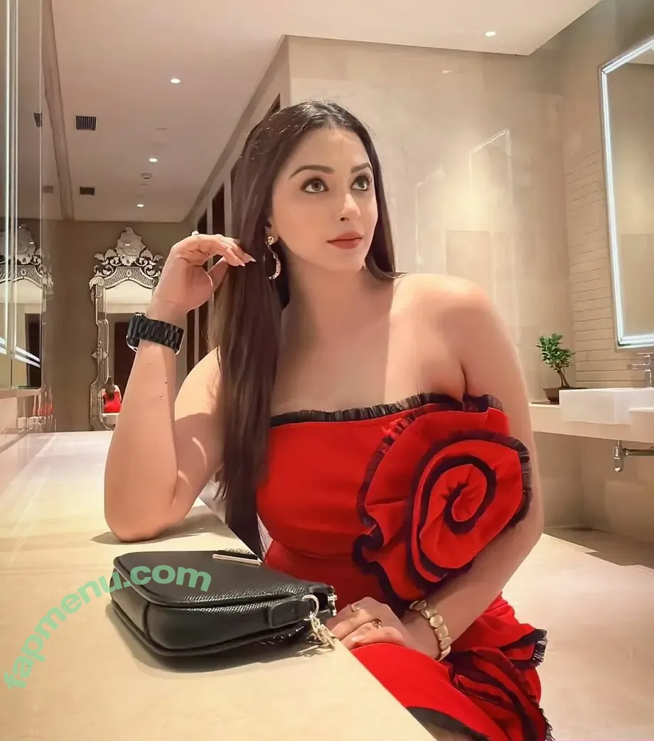 Eshaanya Mmaheshwari nude photo #0011 (esshanya_s_maheshwari)
