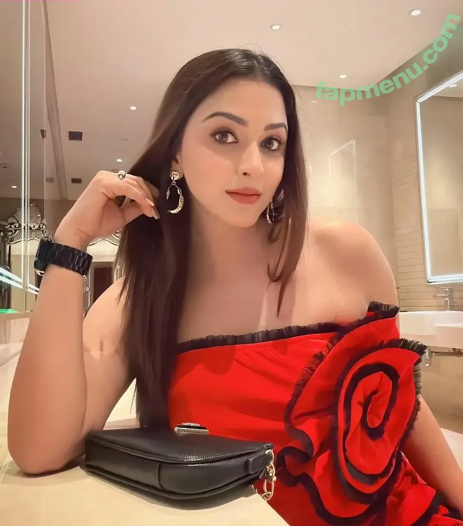 Eshaanya Mmaheshwari nude photo #0014 (esshanya_s_maheshwari)