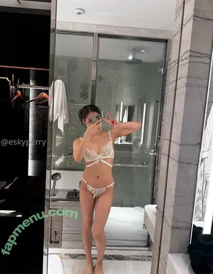 eskyperry / eskyperryy nude photo #0012
