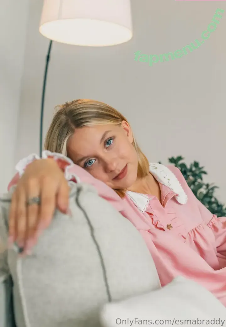 Esmabraddy nude photo #0018 (emsybrady)