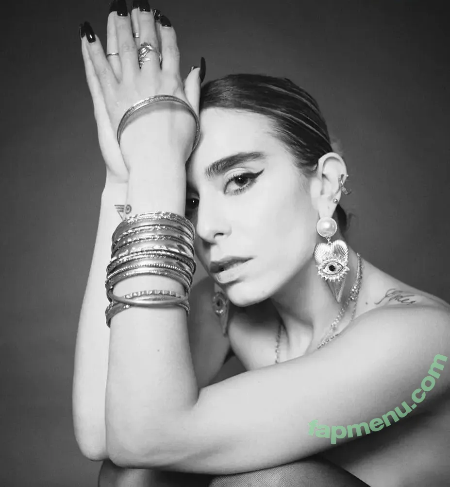 Esmeralda Pimentel nude photo #0017 (Esmeralda Pimentel)