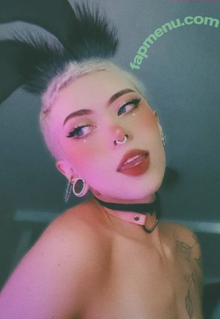 Espairecida nude photo #0004 (Espairecida)