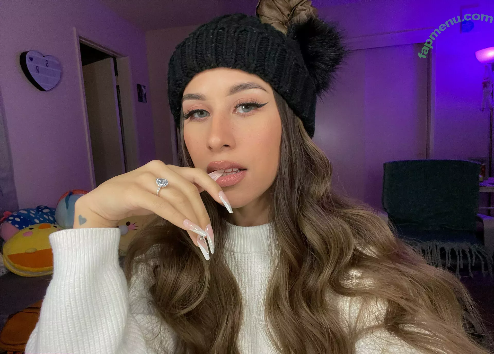 Espe ASMR nude photo #0394 (xespe_ / xxxespe)