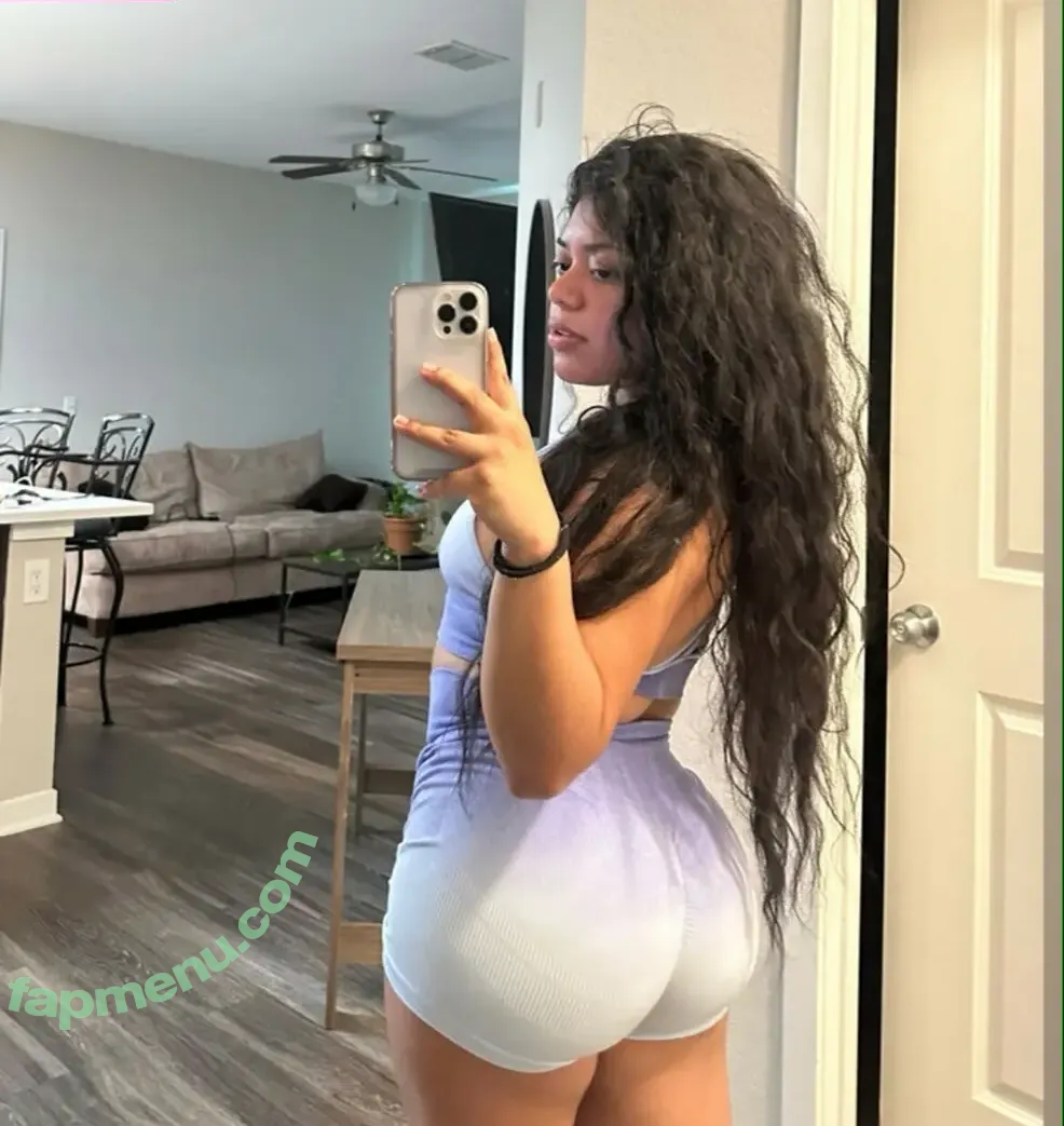 Esperanza Hansley nude photo #0027 (Espiii / esperanzahansley_ / espibaby)