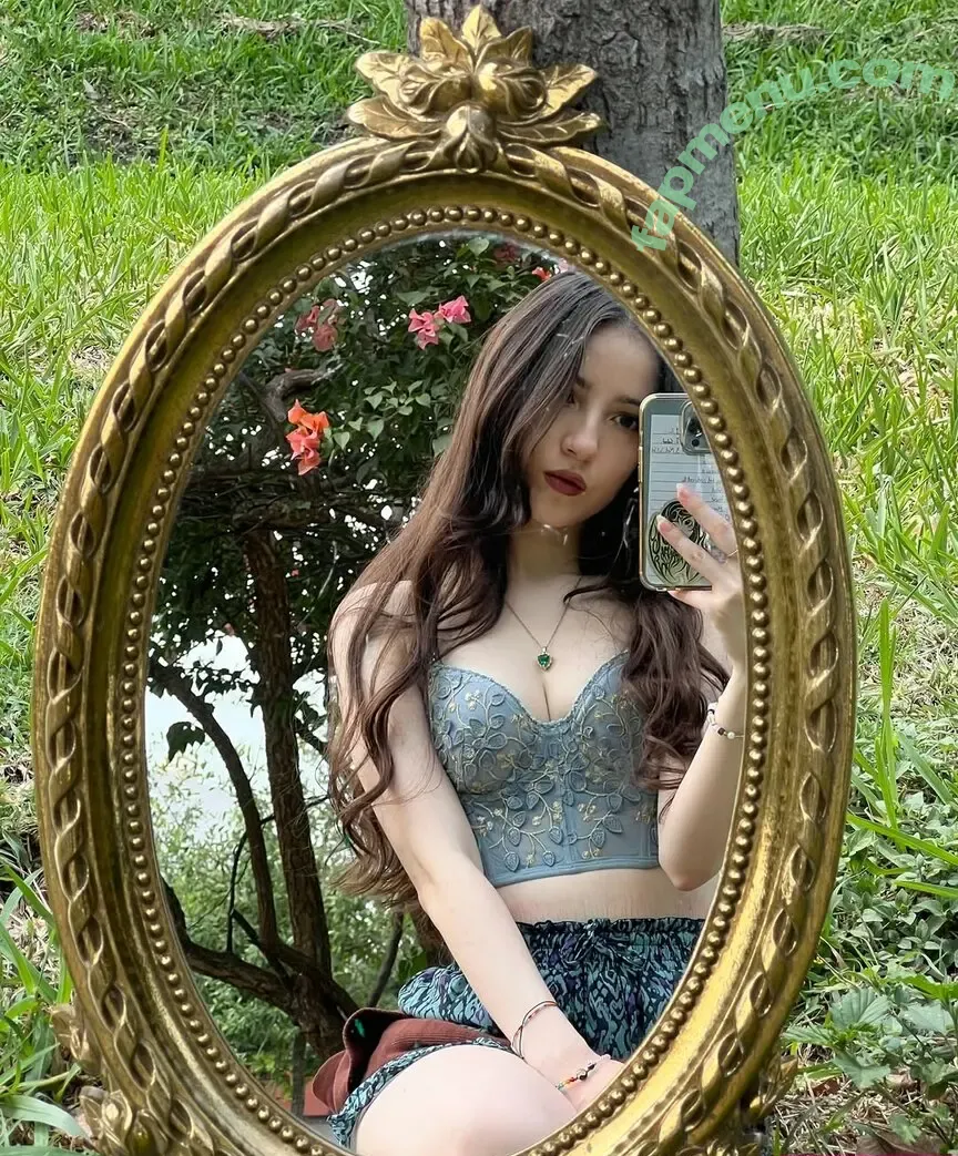 Essaaale nude photo #0005 (essaere)