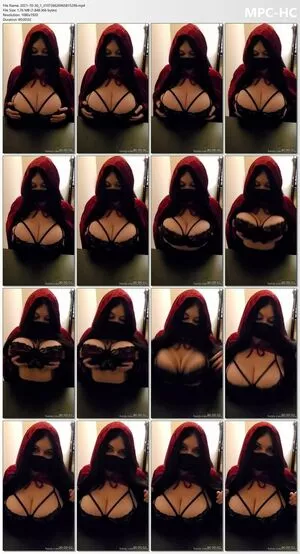 Esskayuwu nude photo #0031