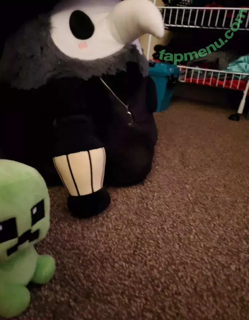 Esskayuwu nude photo #0003 (Esskayuwu)