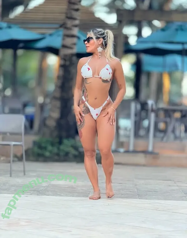 Estefani Feiticeira nude photo #0008 (Estefani Tumaz / Eutumazz / estefani.feiticeira)