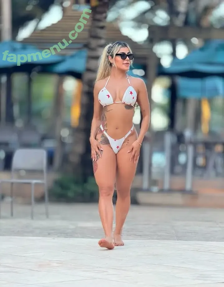 Estefani Feiticeira nude photo #0009 (Estefani Tumaz / Eutumazz / estefani.feiticeira)