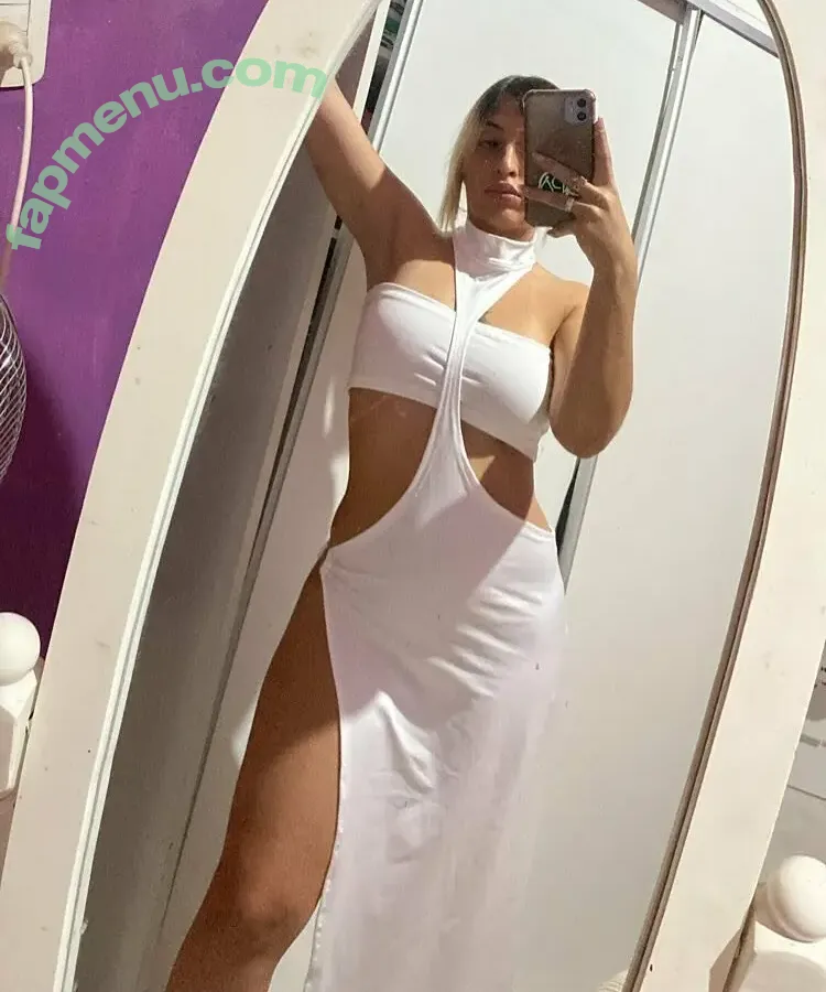 Estefania Dellapiana nude photo #0004 (estefiidellapiana)