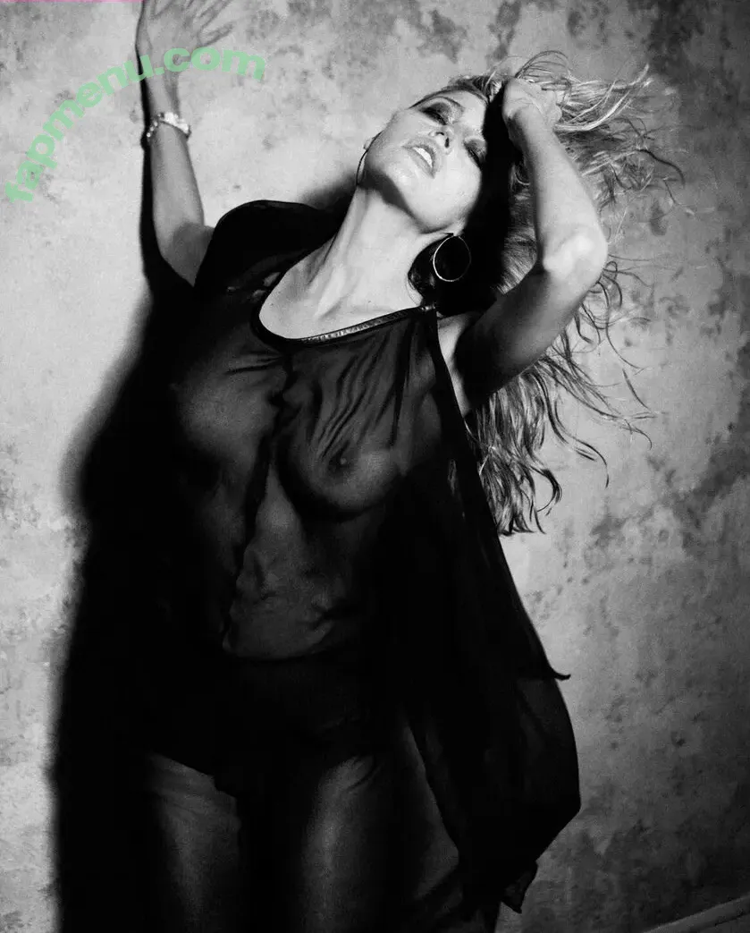 Estella Warren nude photo #0141 (EstellaWarrenOfficial / Estella_Warren)