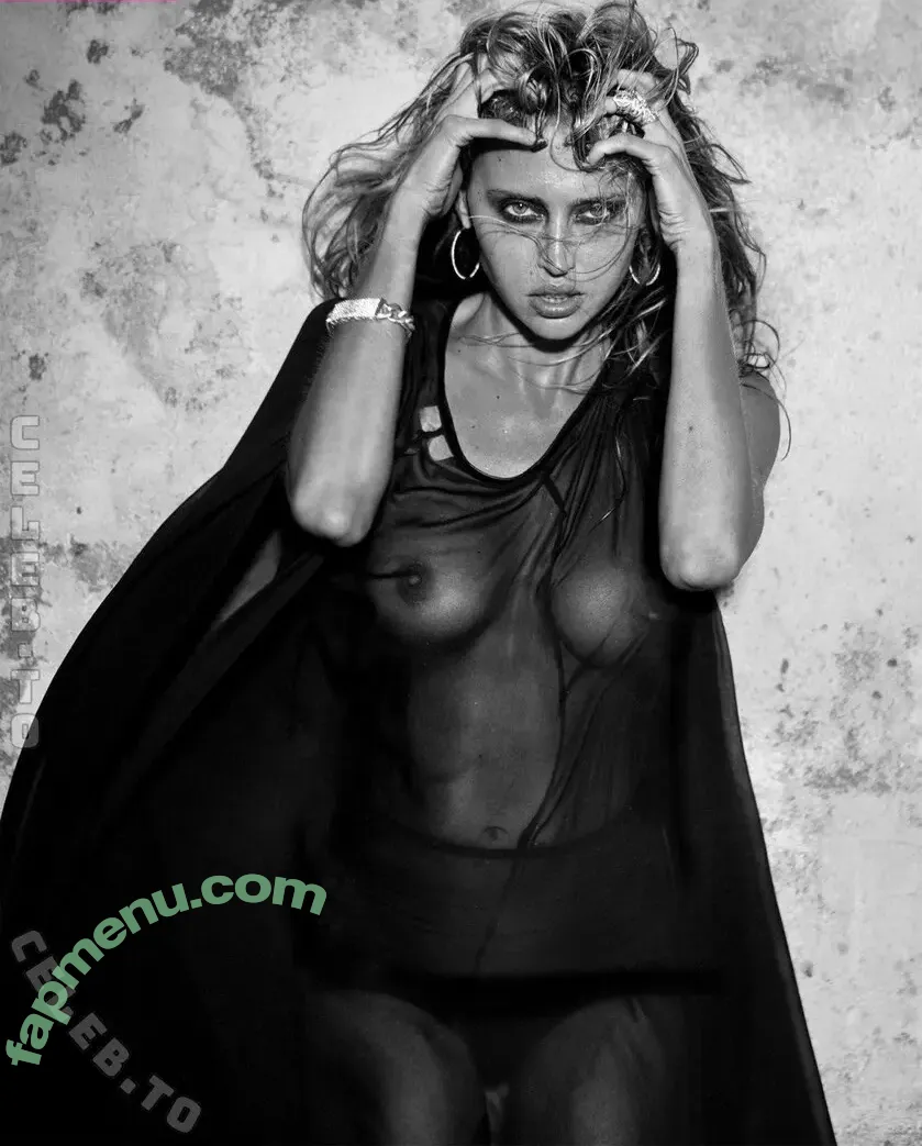 Estella Warren nude photo #0153 (EstellaWarrenOfficial / Estella_Warren)