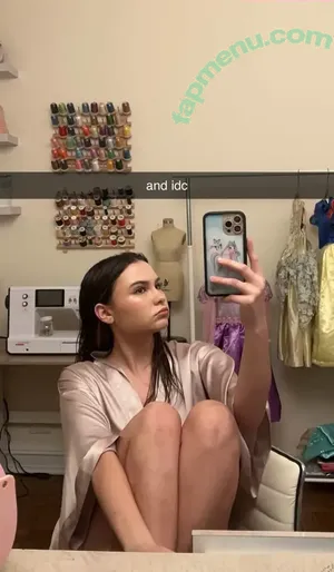 Ester Dobrik / esterrdobrik nude photo #0309